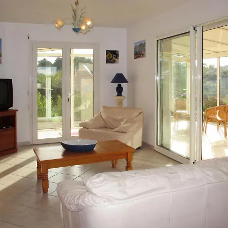 Kerguntuil - Pbu311 By Interhome *